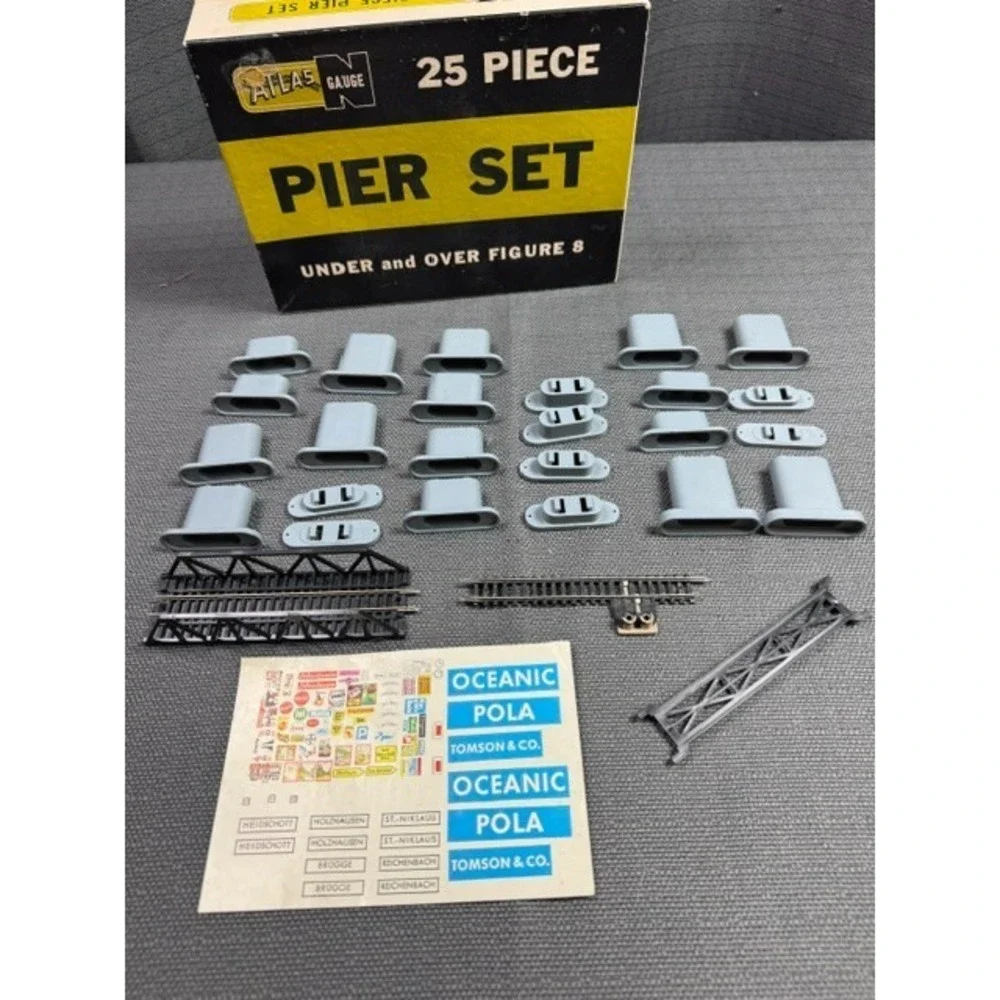 N Scale Atlas 25 piece Pier Set NOS #2541 with bridge, decals